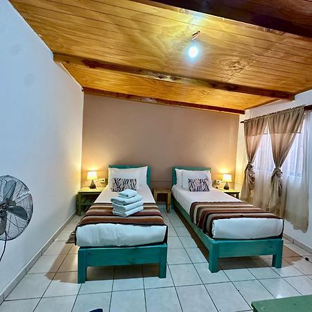 Hostal Qachi Chentura San Pedro de Atacama Ngoại thất bức ảnh
